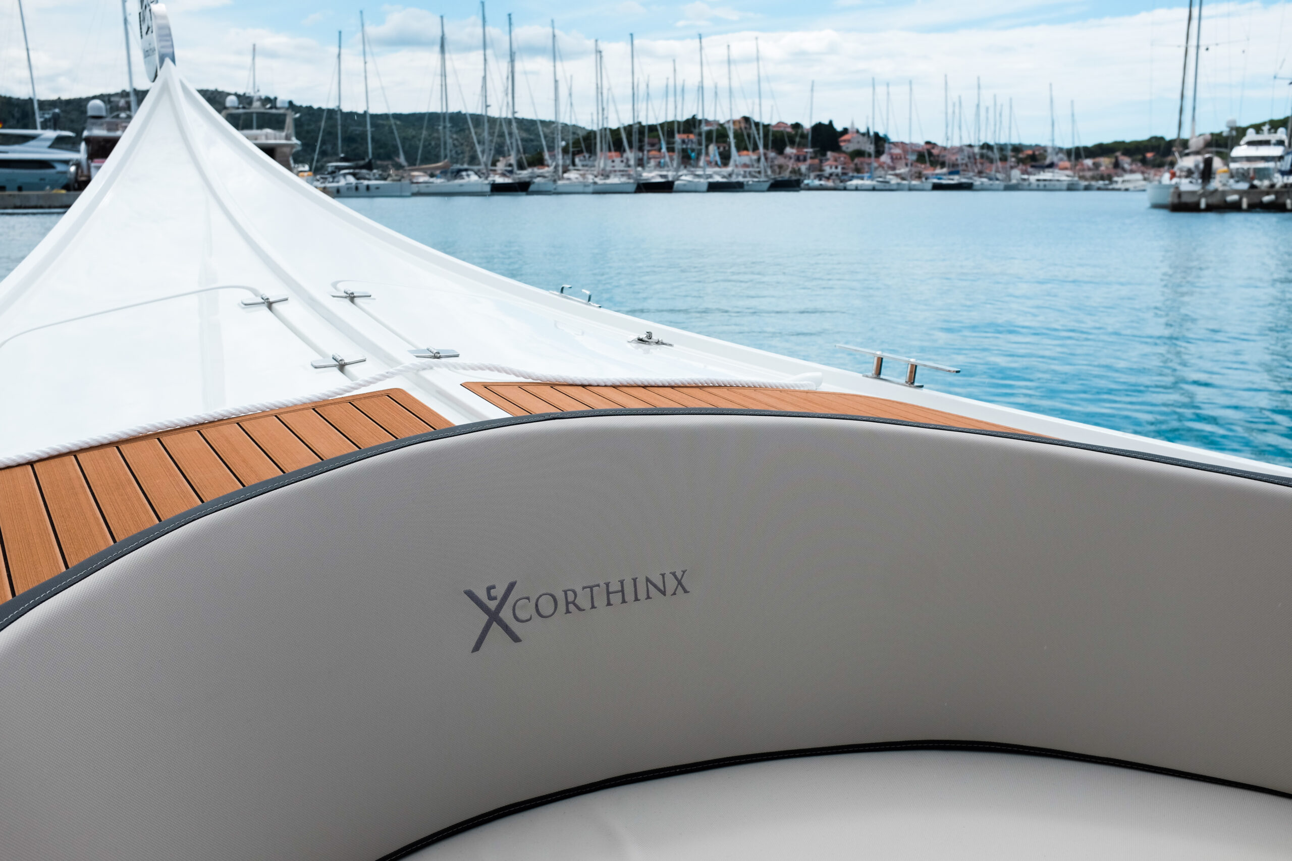 Gondole CX Daisy - Yacht Design Collective